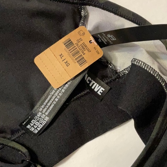 pink Sports bra - Picture 7 of 8